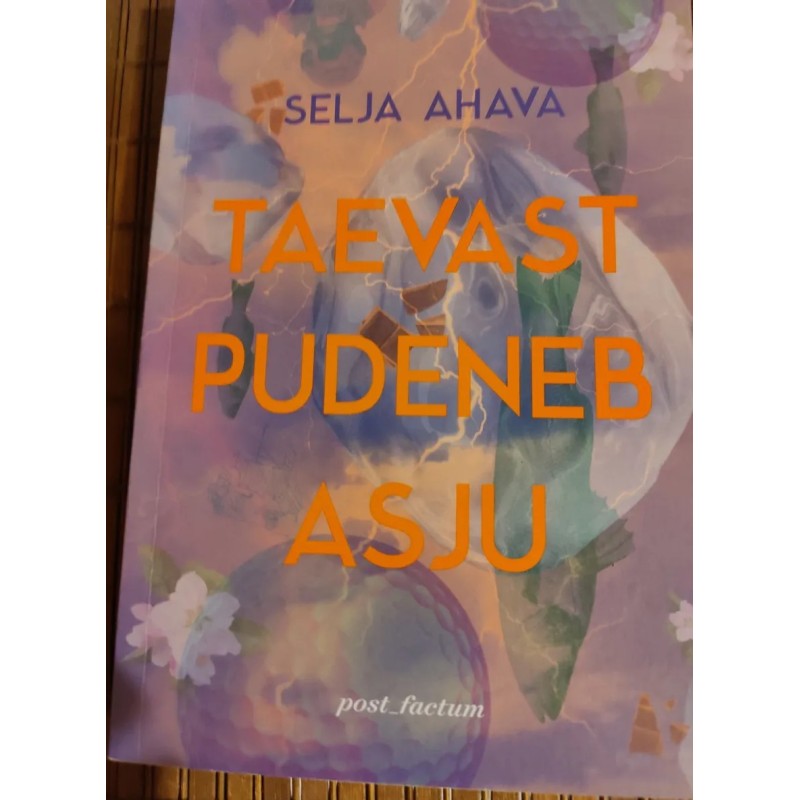 Taevast pudeneb asju